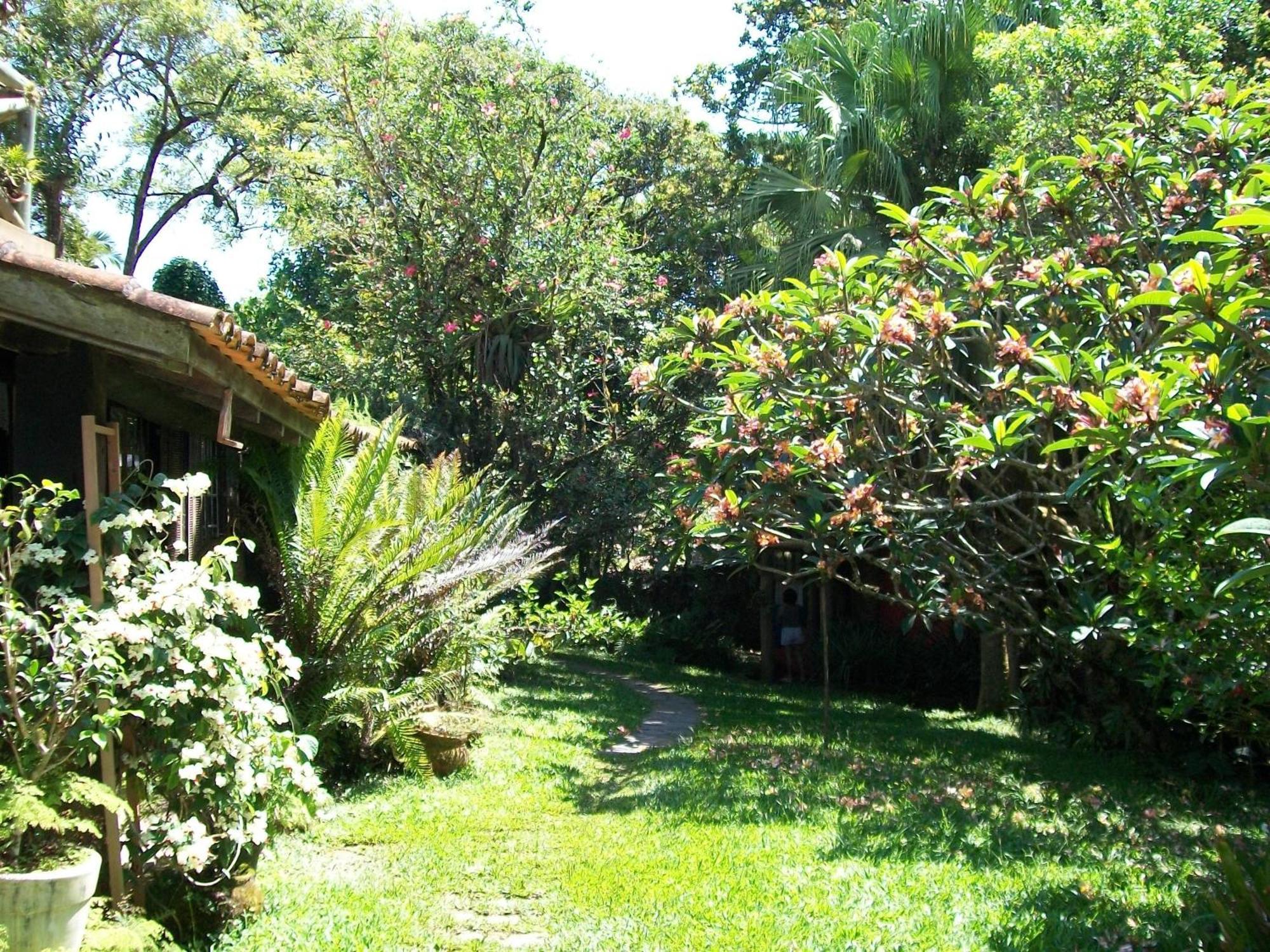 Regina Guest House Praia do Rosa Exterior photo
