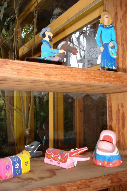 Regina Guest House Praia do Rosa Exterior photo